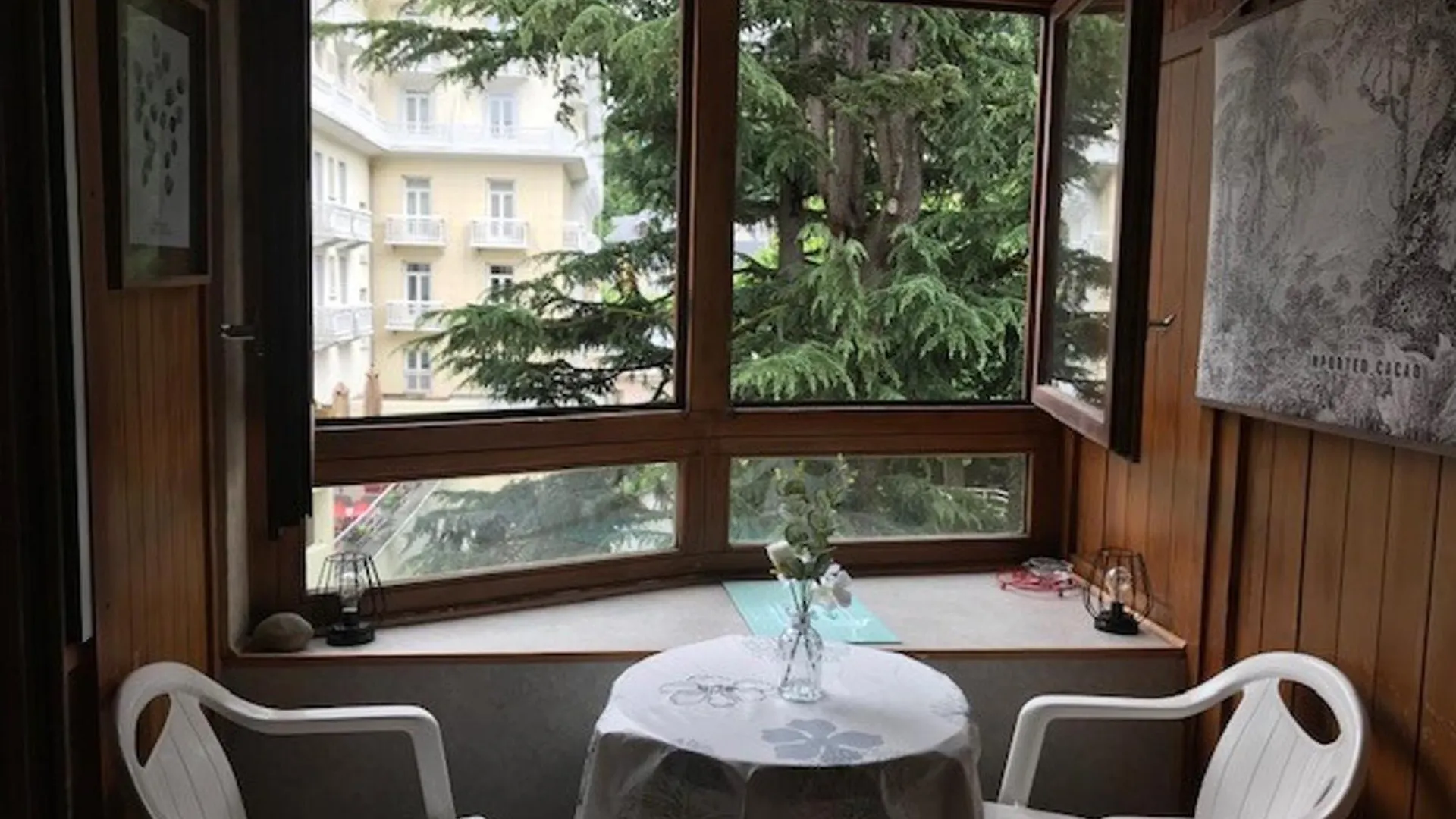 Studio 4 Pers Avec Balcon, Wi-Fi, Parking - Centre-Ville Brides-Les-Bains - Fr-1-512-231 Apartment